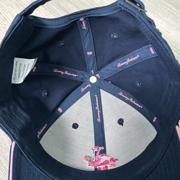Tommy Bahama Woman’s Sandy Cap Navy/pink - Picture 8 of 10